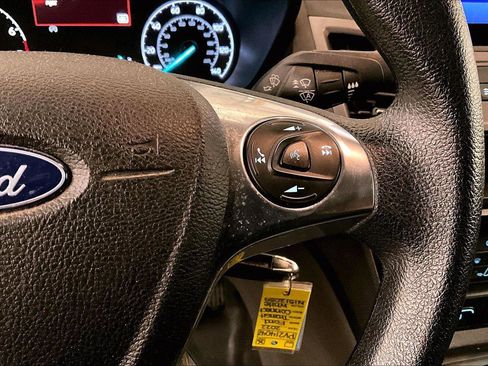 Used 2022 Ford Transit Connect XL image 18