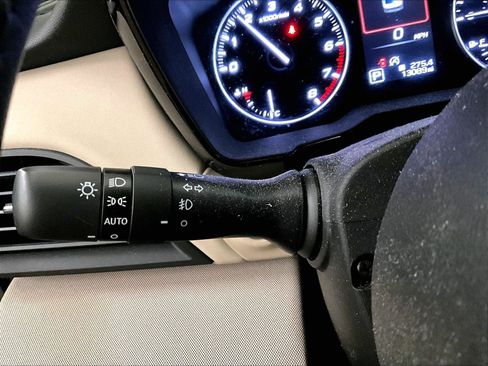 Used 2020 Subaru Legacy Premium AWD/4WD image 30
