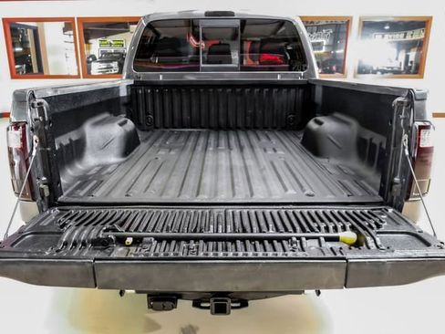 Used 2015 Ford F250 XLT w/ XLT Value Package image 8