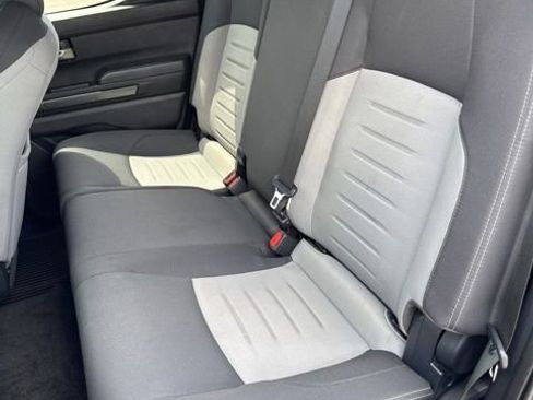 Certified 2025 Toyota Tacoma TRD Sport AWD/4WD image 14