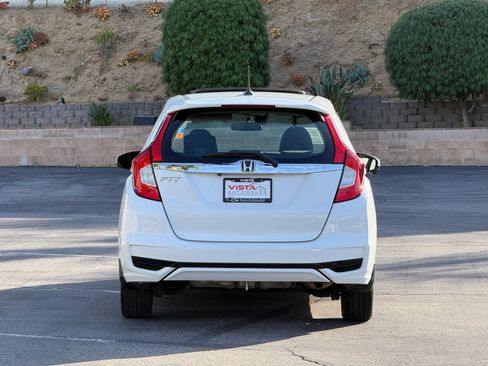 Used 2018 Honda Fit EX image 4