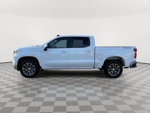Used 2025 Chevrolet Silverado 1500 LT image 4
