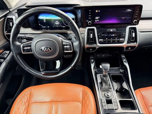 Used 2021 Kia Sorento SX Prestige image 26