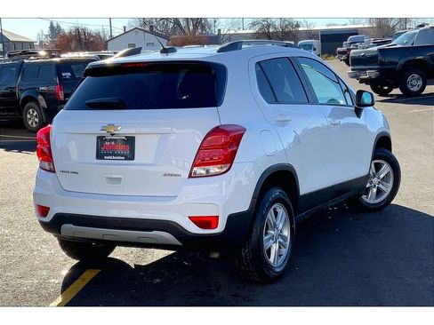 Used 2021 Chevrolet Trax LT image 15