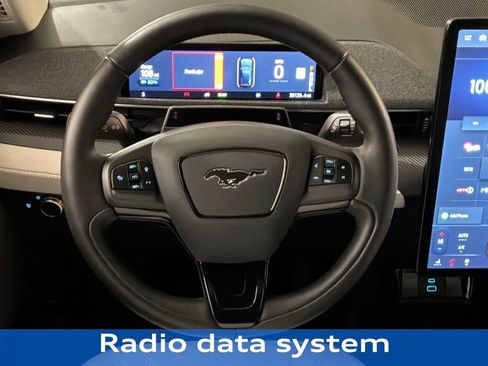 Used 2022 Ford Mustang Mach-E Premium image 12