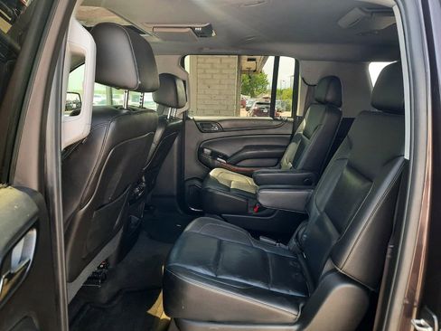 Used 2016 Chevrolet Suburban LTZ AWD/4WD image 7