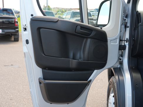 Used 2016 RAM ProMaster 1500 w/ Premium Appearance Group FWD image 14