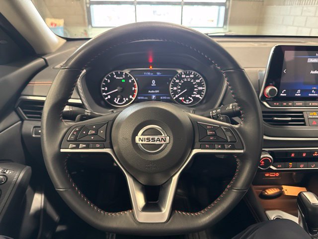 Used 2022 Nissan Altima 2.5 SR AWD/4WD image 21