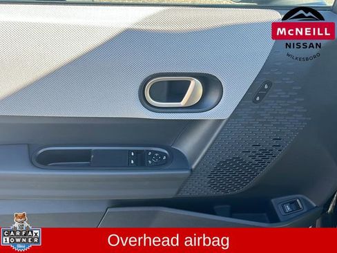 Used 2025 MINI Cooper S image 18