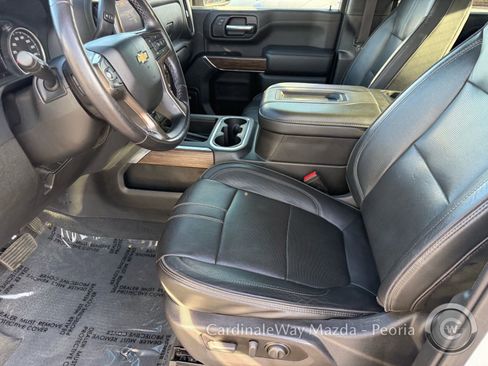 Used 2022 Chevrolet Silverado 3500 High Country image 14