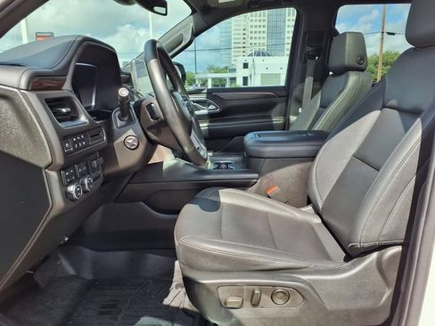 Used 2023 Chevrolet Tahoe Z71 w/ Off-Road Capability Package AWD/4WD image 4