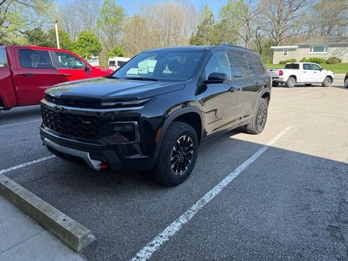 Used 2024 Chevrolet Traverse Z71 w/ LPO, Floor Liner Package image 1