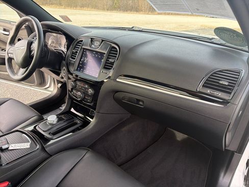 Used 2022 Chrysler 300 S w/ Comfort Group image 25