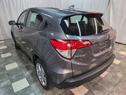 Used 2020 Honda HR-V LX image 6