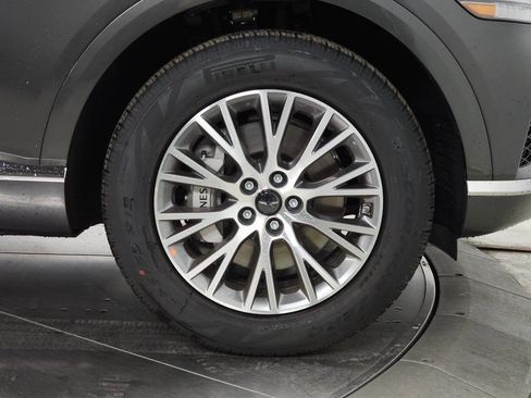 Used 2026 Genesis GV80 2.5T AWD/4WD image 8