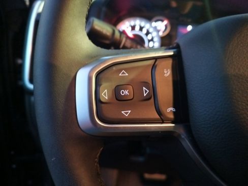 Certified 2025 RAM 1500 Big Horn image 22