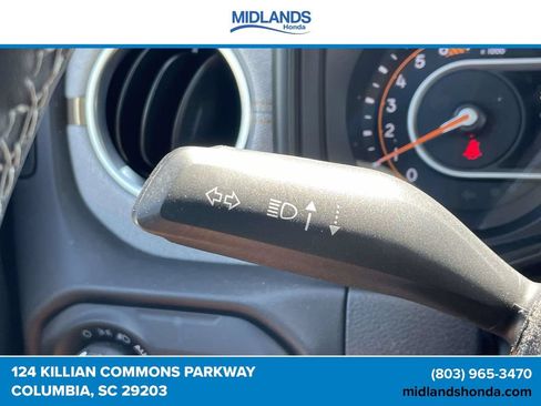 Used 2025 Jeep Wrangler Unlimited Sahara AWD/4WD image 22
