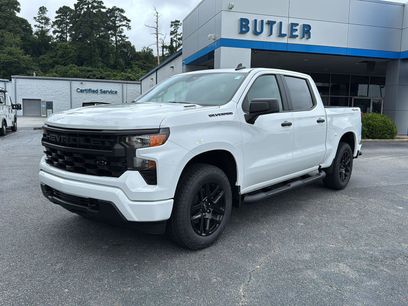 New 2025 Chevrolet Silverado 1500 Custom w/ Turbomax Blackout Package