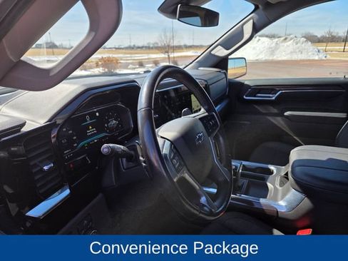 Used 2023 Chevrolet Silverado 1500 RST AWD/4WD image 19