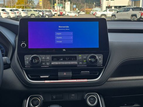 New 2026 Toyota Grand Highlander Platinum image 26