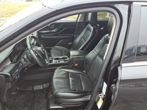 Used 2023 Lincoln Corsair Grand Touring image 23