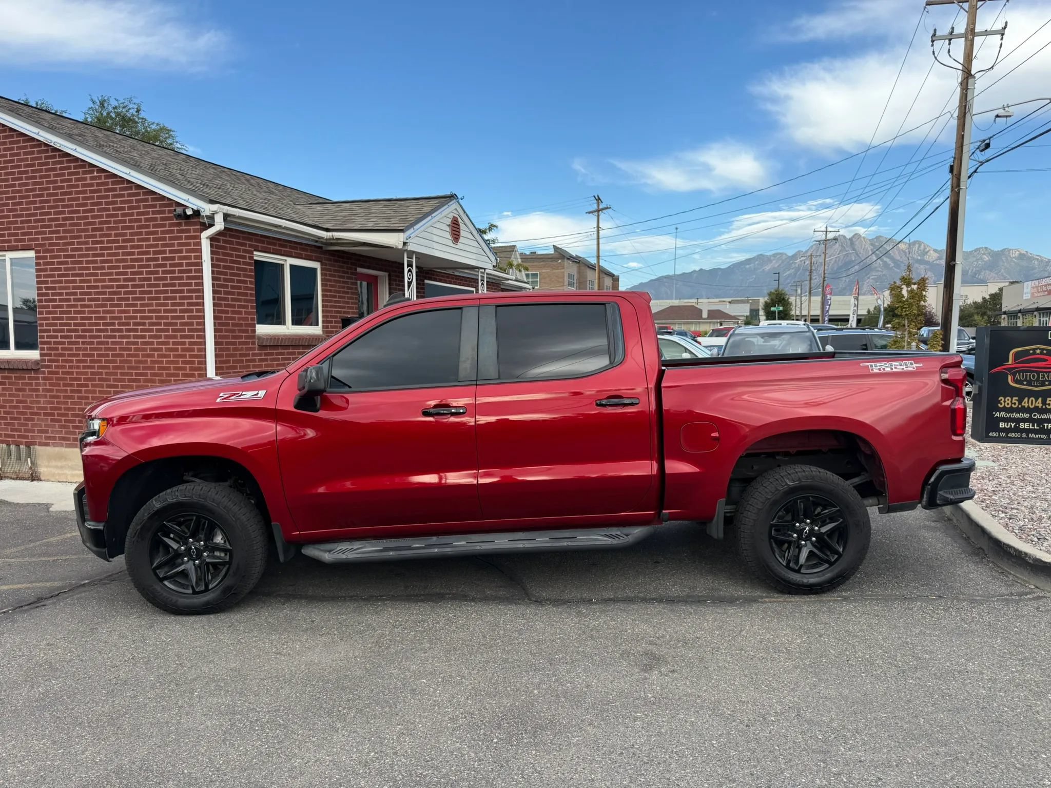 Used 2021 Chevrolet Silverado 1500 LT Trail Boss AWD/4WD image 8