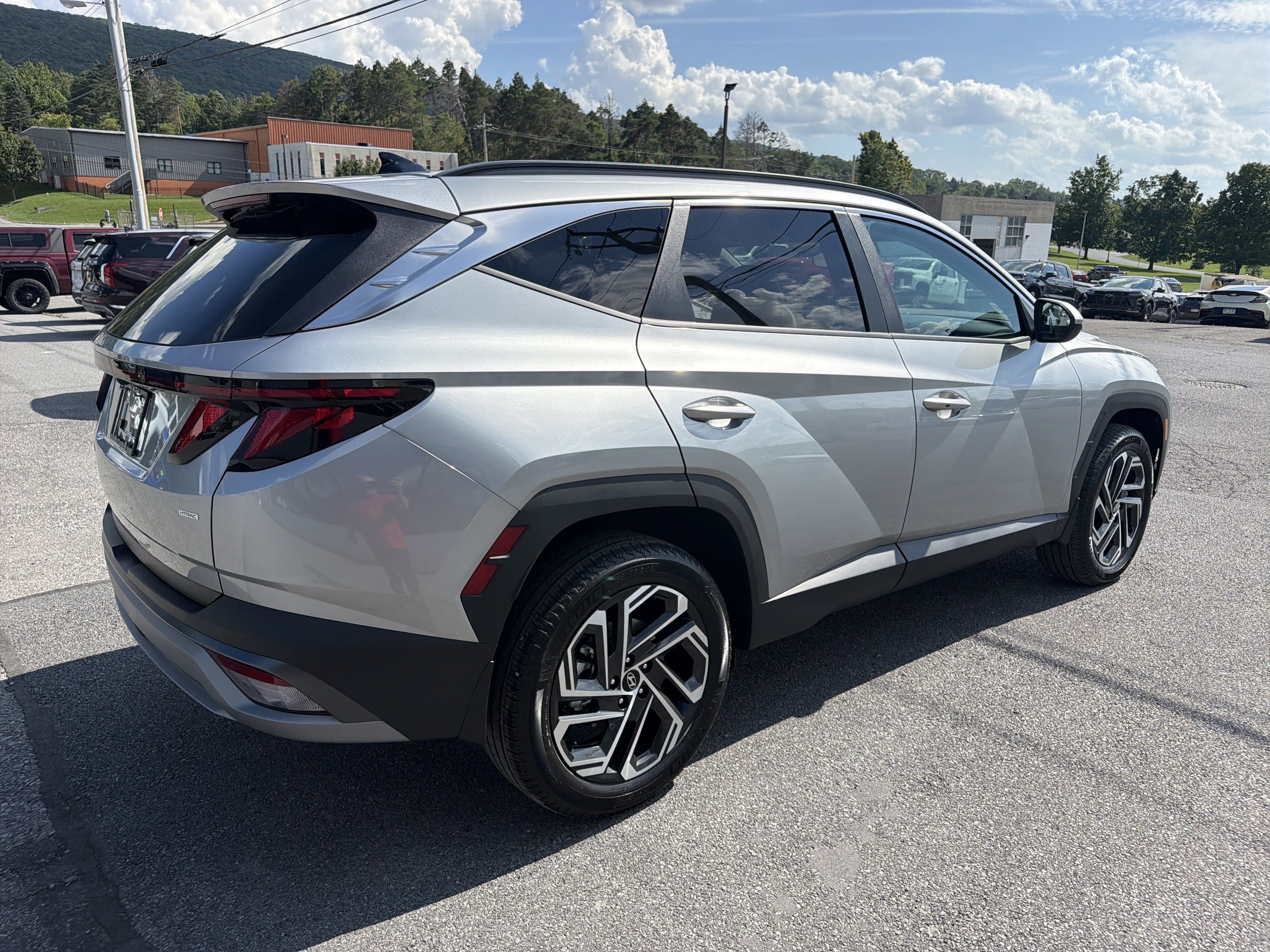 New 2026 Hyundai Tucson SEL Plus AWD/4WD image 3