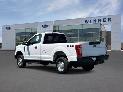 Used 2020 Ford F250 XL w/ Power Equipment Group AWD/4WD image 2