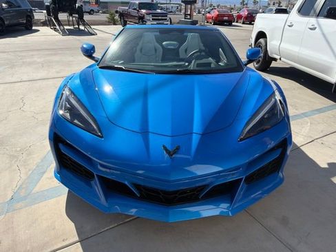 Certified 2025 Chevrolet Corvette E-Ray AWD/4WD image 12