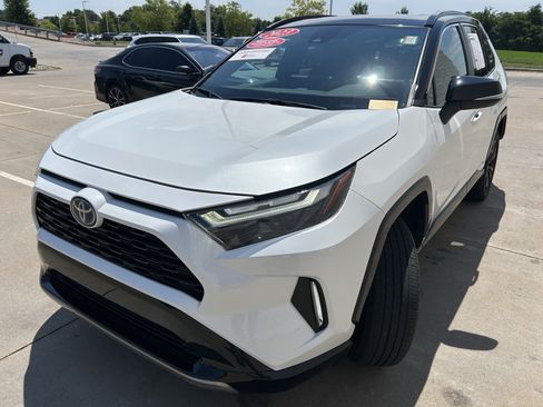 Certified 2023 Toyota RAV4 XSE AWD/4WD image 3