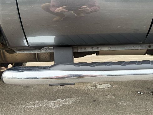 Used 2016 Ford F250 Lariat w/ Lariat Interior Package image 19