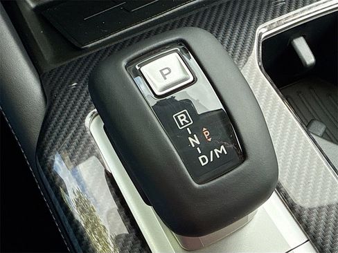 New 2025 Mitsubishi Outlander SE image 17