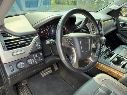 Used 2016 GMC Yukon Denali w/ Open Road Package AWD/4WD image 14