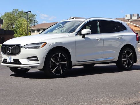 Used 2018 Volvo XC60 T6 Inscription w/ Convenience Package AWD/4WD image 11