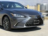 Used 2022 Lexus ES 350 w/ Premium Package image 3