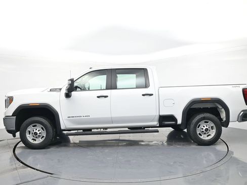 Used 2020 GMC Sierra 2500 4x4 Crew Cab w/ Fleet Convenience Package image 3