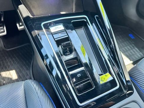 Used 2023 Volkswagen Golf 20th Anniversary Edition image 22