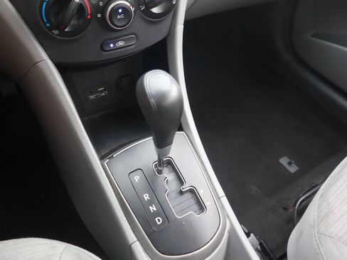 Used 2017 Hyundai Accent SE FWD image 30