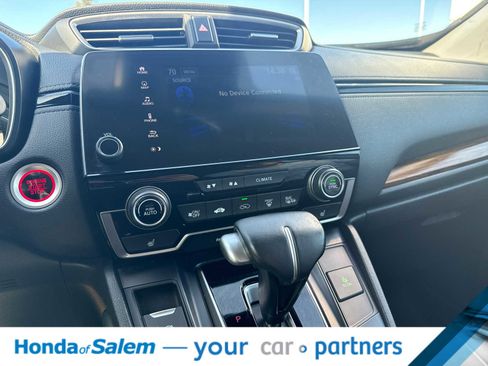 Used 2018 Honda CR-V Touring image 16