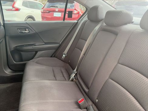 Used 2013 Honda Accord Sport image 9