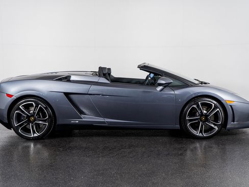 Used 2013 Lamborghini Gallardo LP 550-2 image 5
