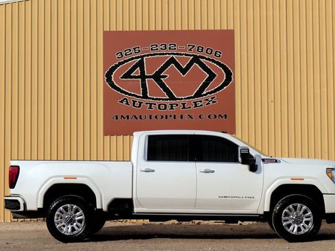 Used 2022 GMC Sierra 2500 Denali w/ Denali Ultimate Package image 2