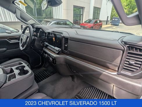 Used 2023 Chevrolet Silverado 1500 LT AWD/4WD image 31