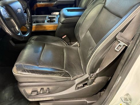 Used 2017 Chevrolet Silverado 1500 High Country image 20