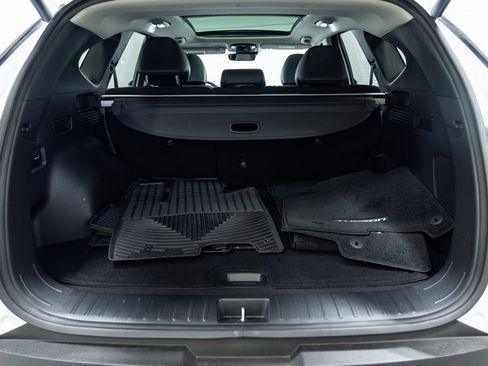 Used 2025 Hyundai Tucson Limited image 9