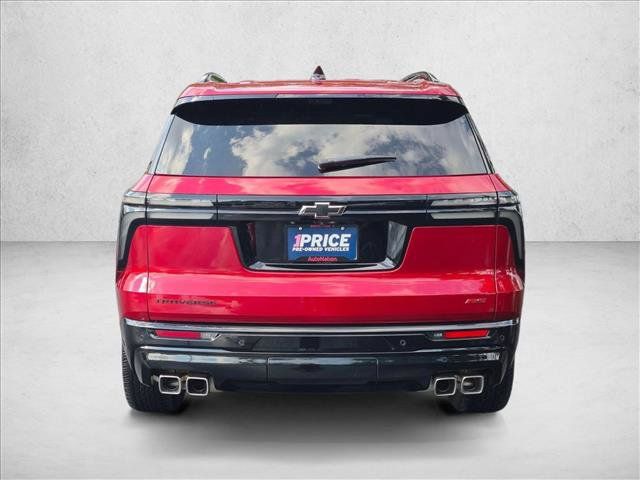 Used 2024 Chevrolet Traverse RS w/ LPO, Floor Liner Package FWD image 7