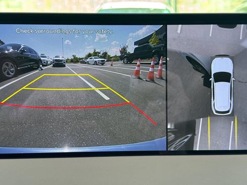 New 2026 Genesis GV70 2.5T Advanced AWD/4WD image 29