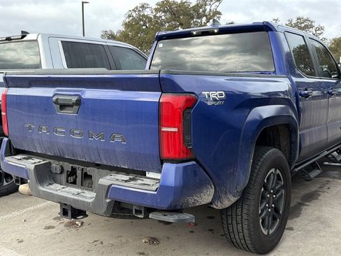 Certified 2025 Toyota Tacoma TRD Sport image 4