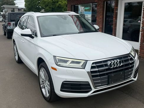 Used 2018 Audi Q5 2.0T Premium Plus w/ Premium Plus Package AWD/4WD image 14