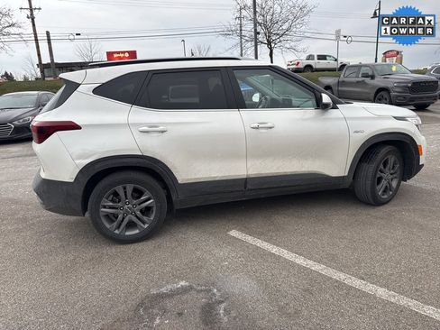 Certified 2023 Kia Seltos S w/ Navigation Package image 4